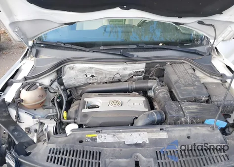 2015 Volkswagen Tiguan Sel из США, поврежденный, VIN WVGAV7AX8FW567004